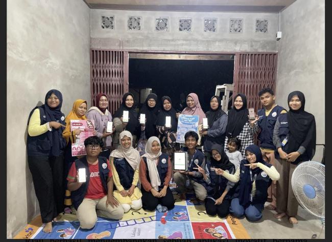 Bantu Digitalisasi Data Posyandu di Kelurahan Maharani, Mahasiswa UNRI Kembangkan APK Posmar
