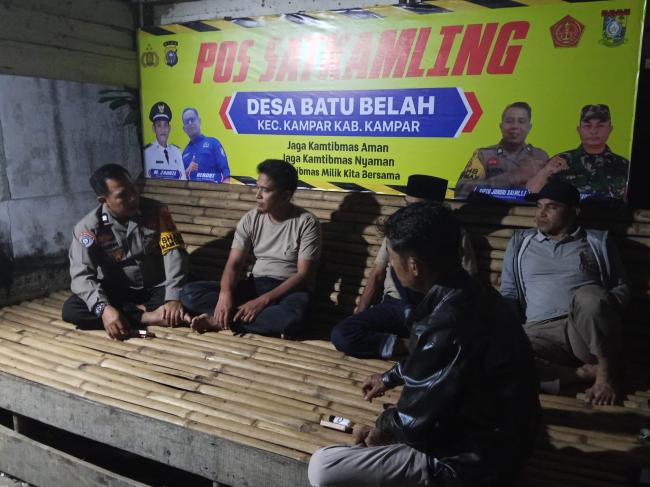 Polsek Kampar Sambangi Pos Satkamling Desa Batu Belah, Perkuat Kemitraan