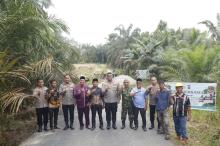 Kapolres Kampar Hadiri Doa Bersama Jelang Renovasi Jembatan Merah Putih di Pulau Jambi